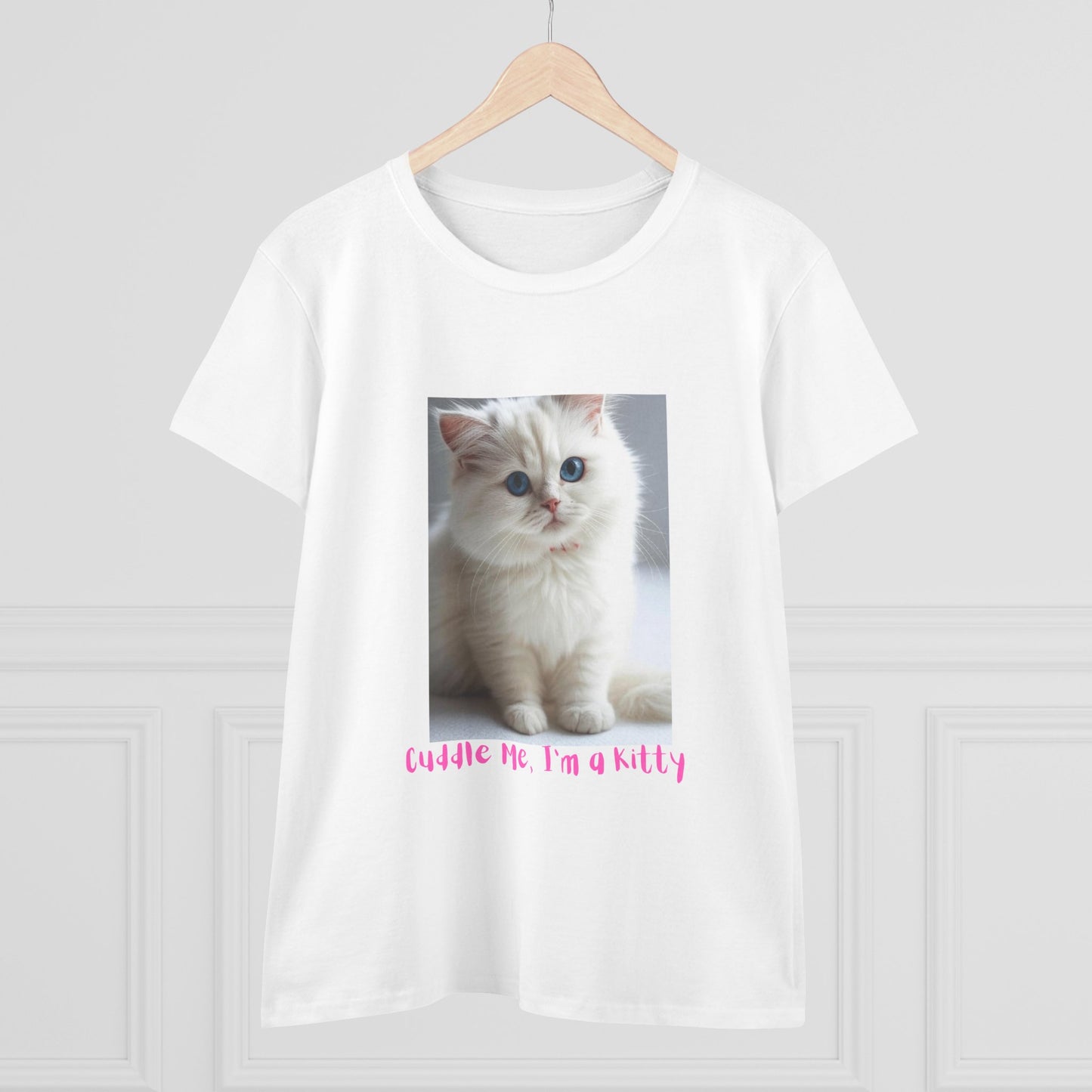 Cute Cat Graphic Women's Tee, Adorable Cotton Shirt for Cat Lovers, Gifts for Animal Lovers, Birthday, Pet Appreciation