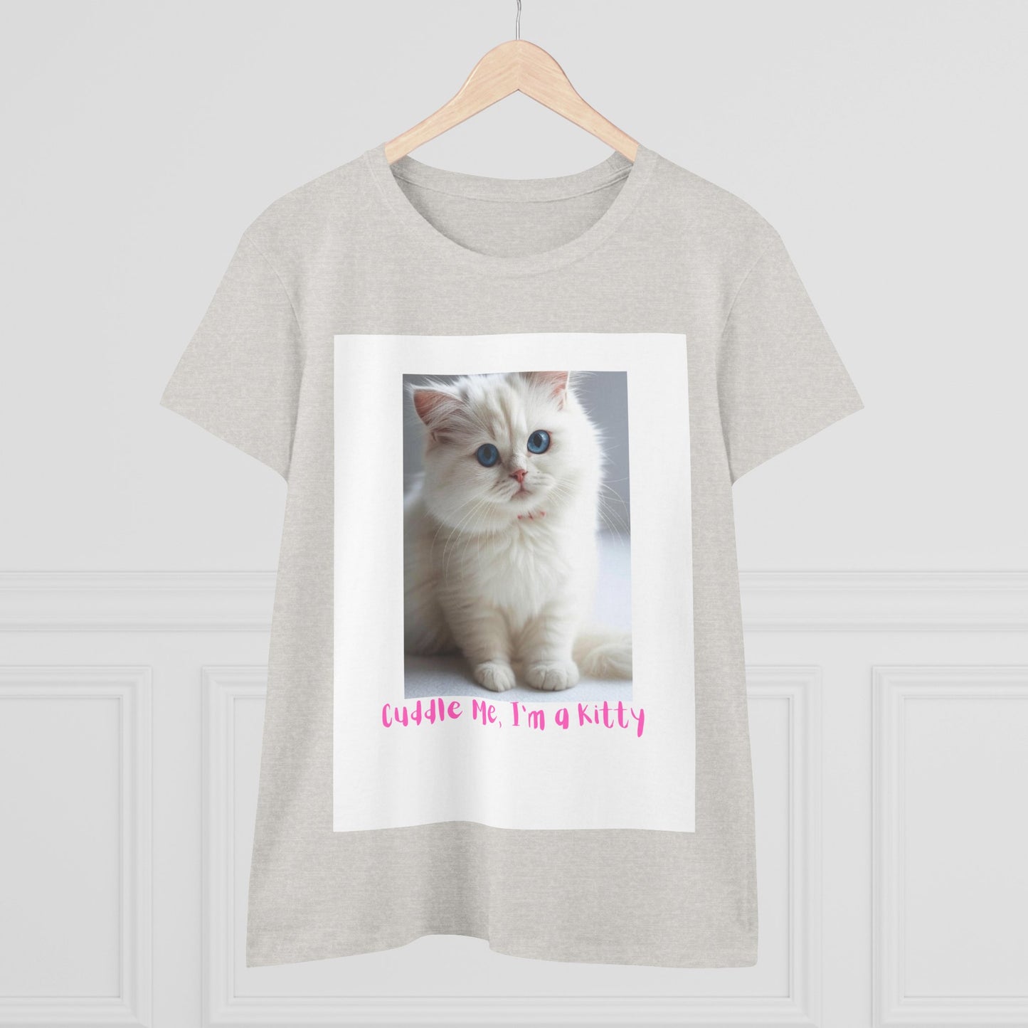 Cute Cat Graphic Women's Tee, Adorable Cotton Shirt for Cat Lovers, Gifts for Animal Lovers, Birthday, Pet Appreciation